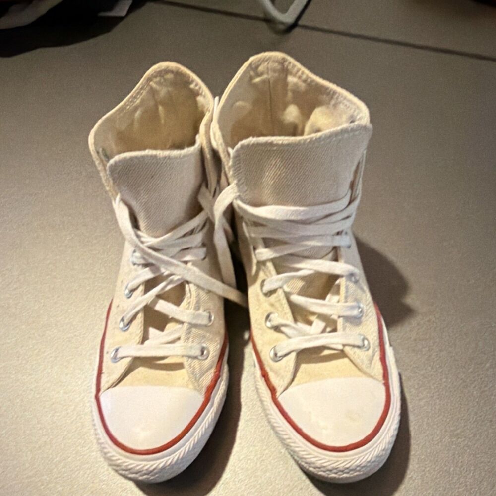 Converse All Star White Men's Athletic Sneakers Canvas Lace Up High Top Heart